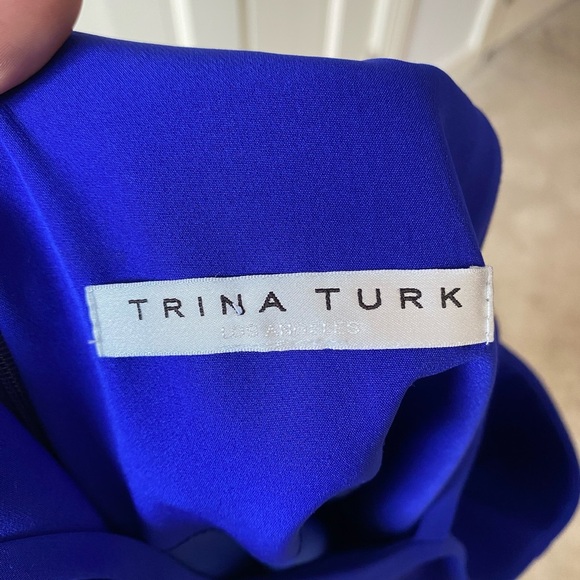 Elegant Blue Halter Dress - Picture 3 of 3